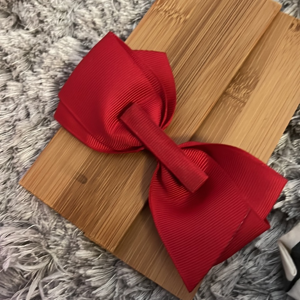 Gap red bow - Picture 2 of 3